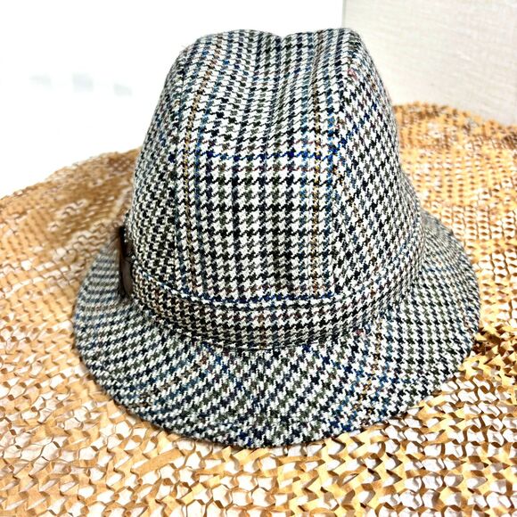Vintage Burberrys' Fedora | 100% Wool | Made in England | Size 7 1/8 (58) - Picture 2 of 9